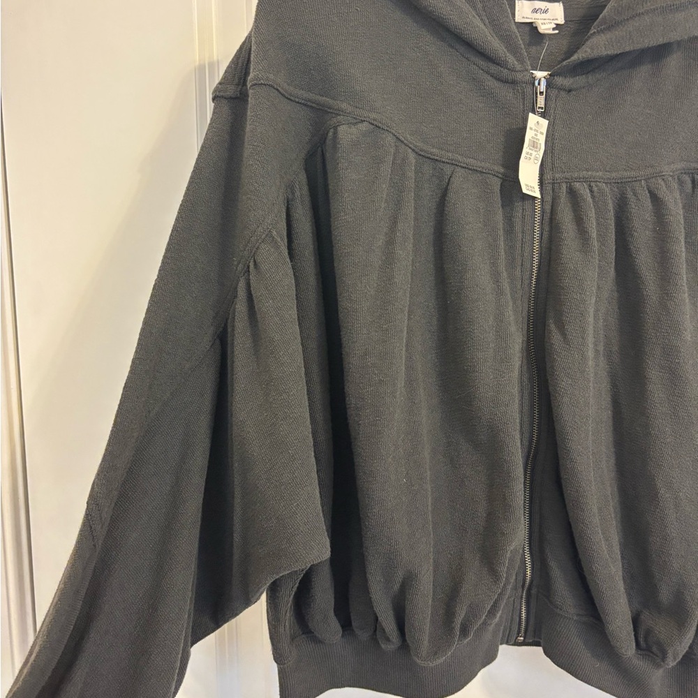 NWT - xs- Aerie Charcoal Zip-Up Bubble Hoodie - Picture 3 of 5